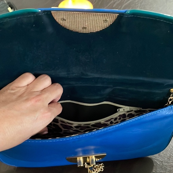 Women’s blue and gold clutch - Picture 6 of 10